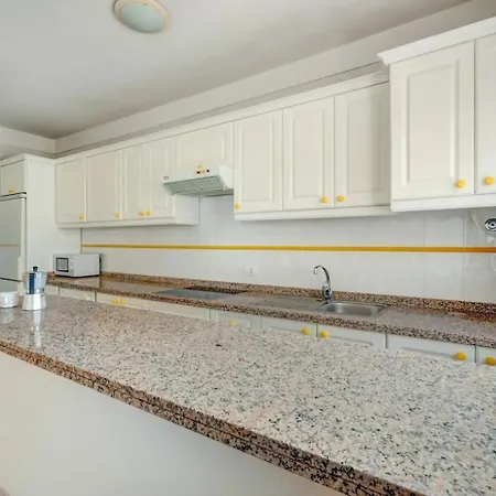 Urban Space 3: 75m² De Vida شقة *